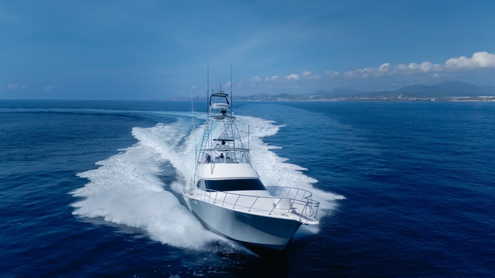 2014 Viking 66 Convertible - Photo 50