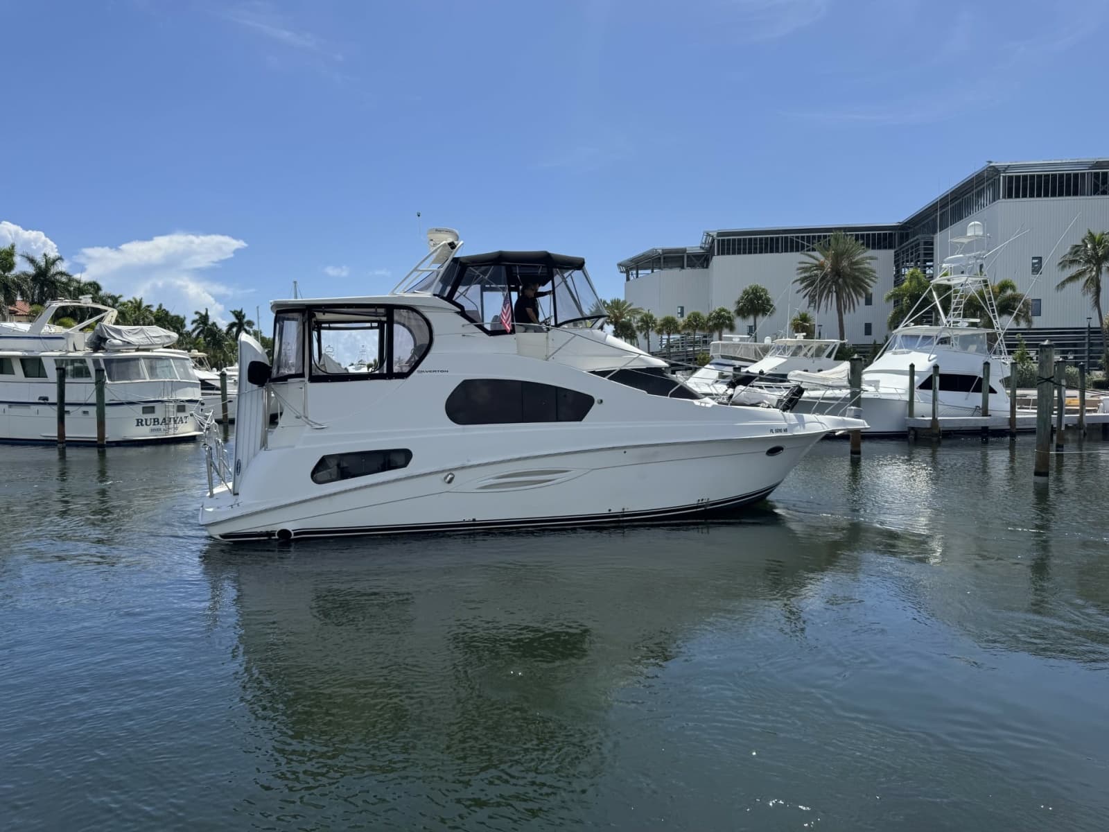 2005 Silverton 39 Motor Yacht - Photo 3