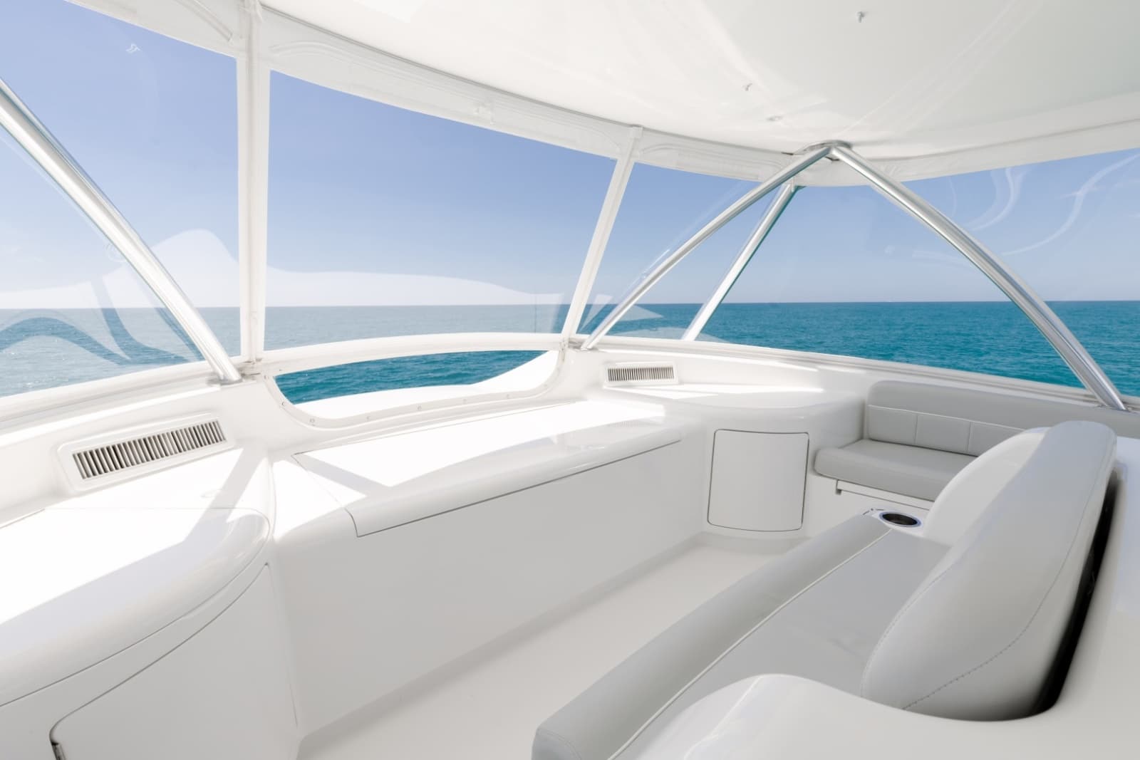 2023 Viking 72 Convertible - Photo 80