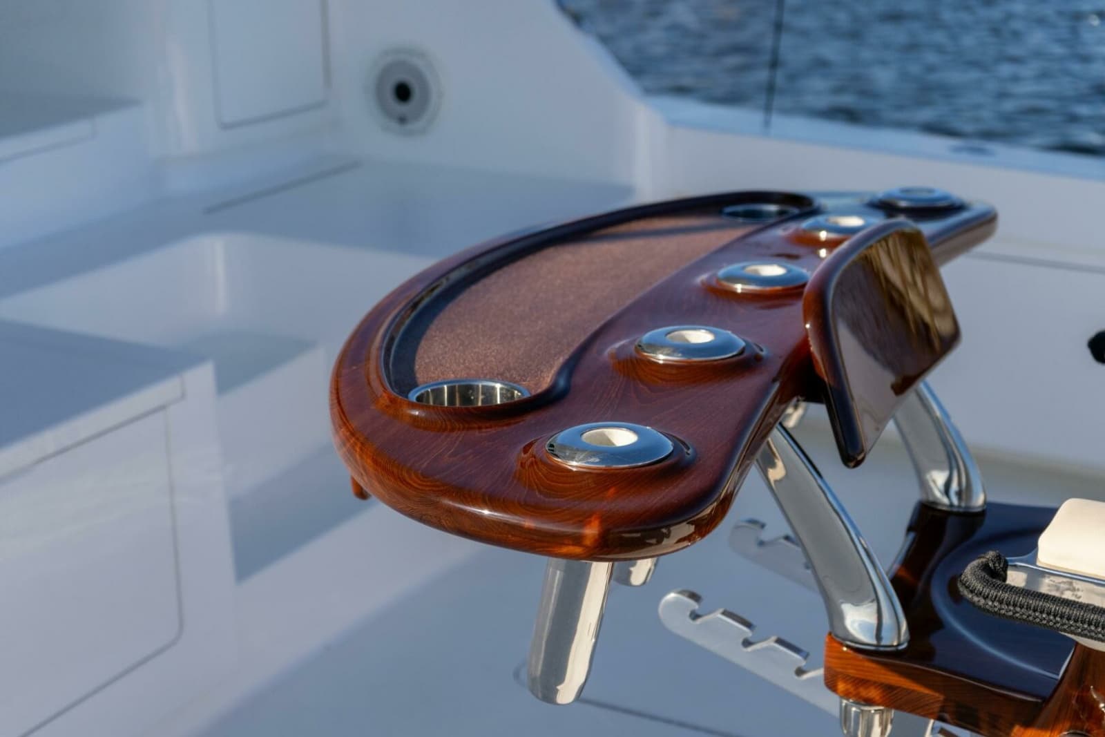 2021 Viking 72 Enclosed Bridge - Photo 44
