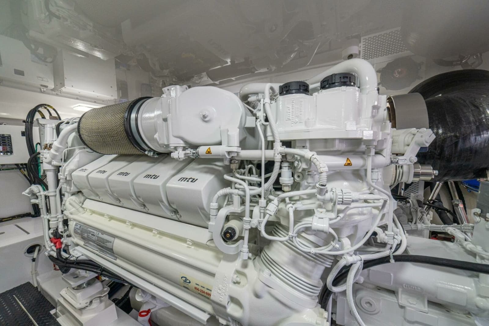 2025 Viking 58 Convertible - Photo 46