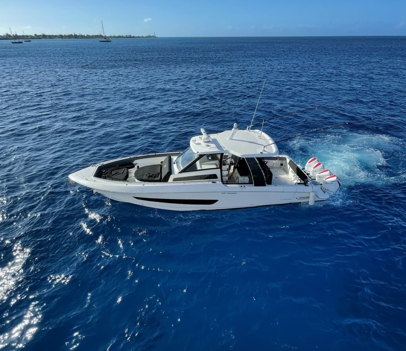 2021 Boston Whaler 420 Outrage - Photo 1