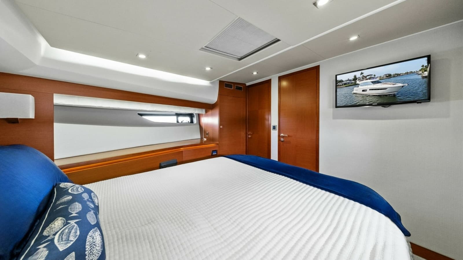 2015 Prestige 550 - Photo 48