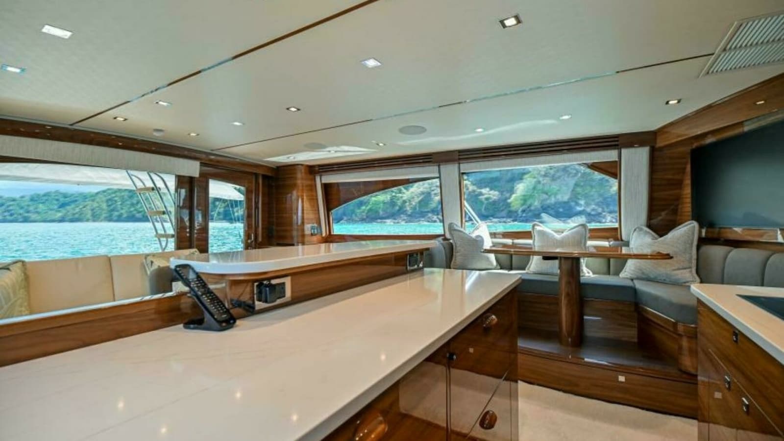 2023 Viking 64 Convertible - Photo 16