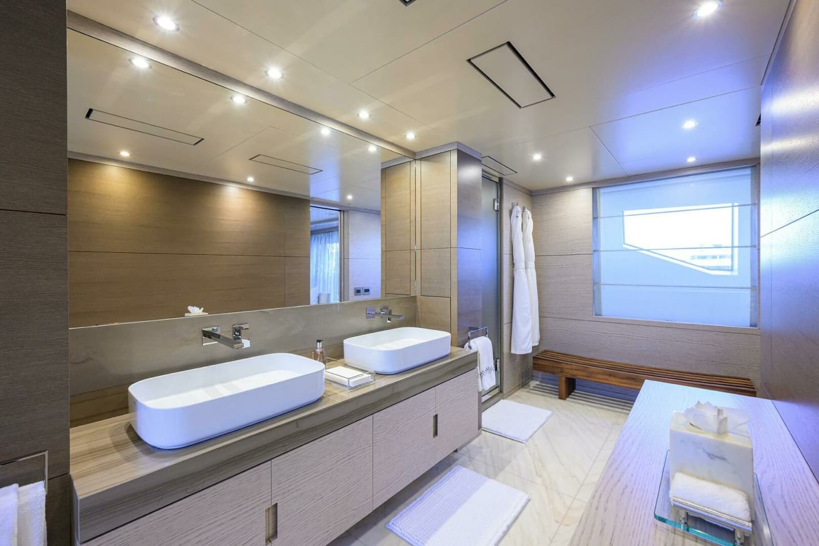 2016 Benetti 132 Classic Supreme - Photo 17