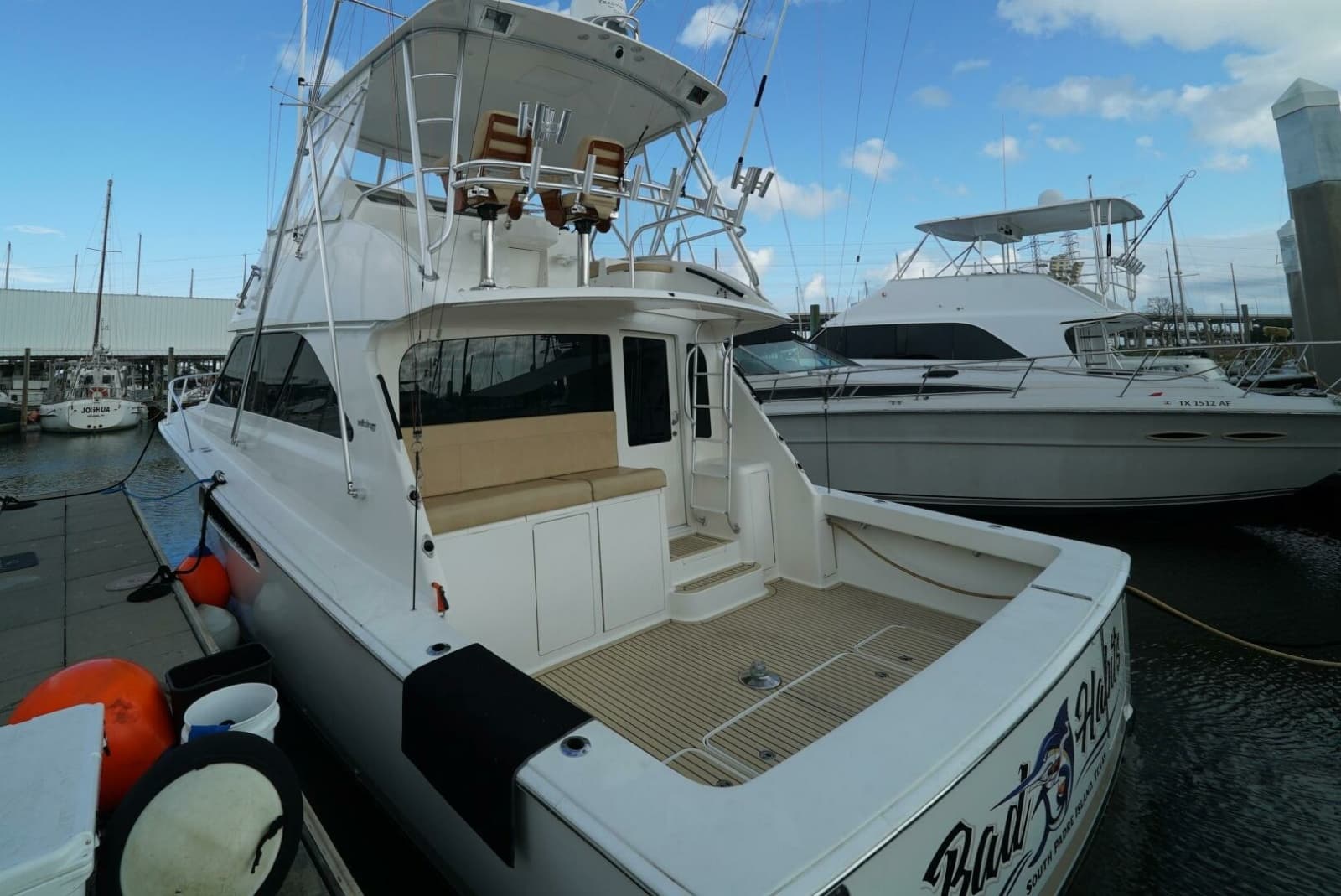 2007 Viking 45 Convertible - Photo 68