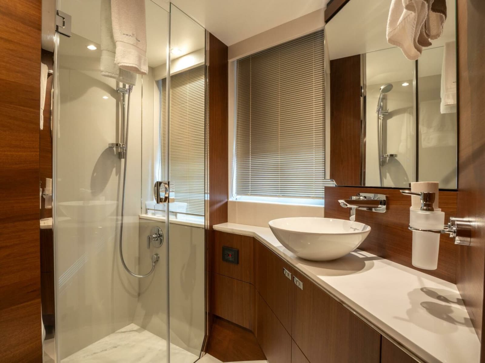 2020 Princess S66 - Photo 48