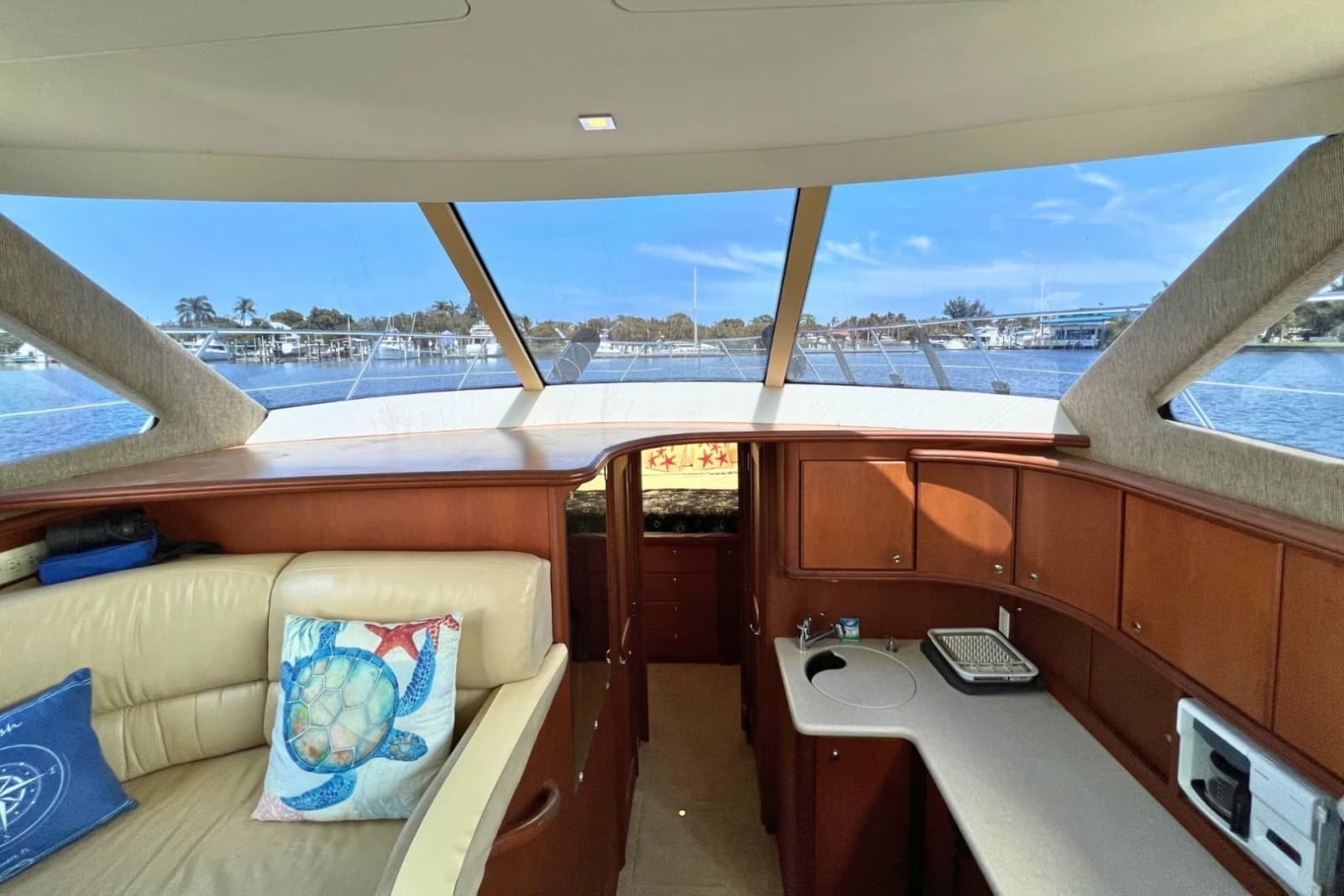 2005 Silverton Convertible - Photo 14