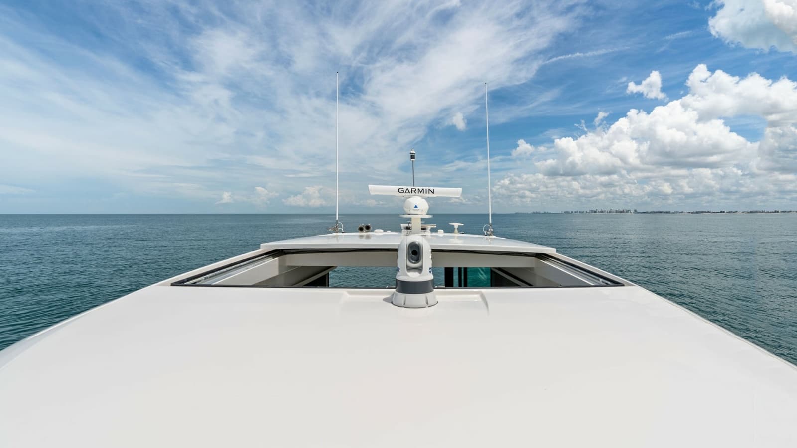 2025 Tiara Yachts 48LE - Photo 38