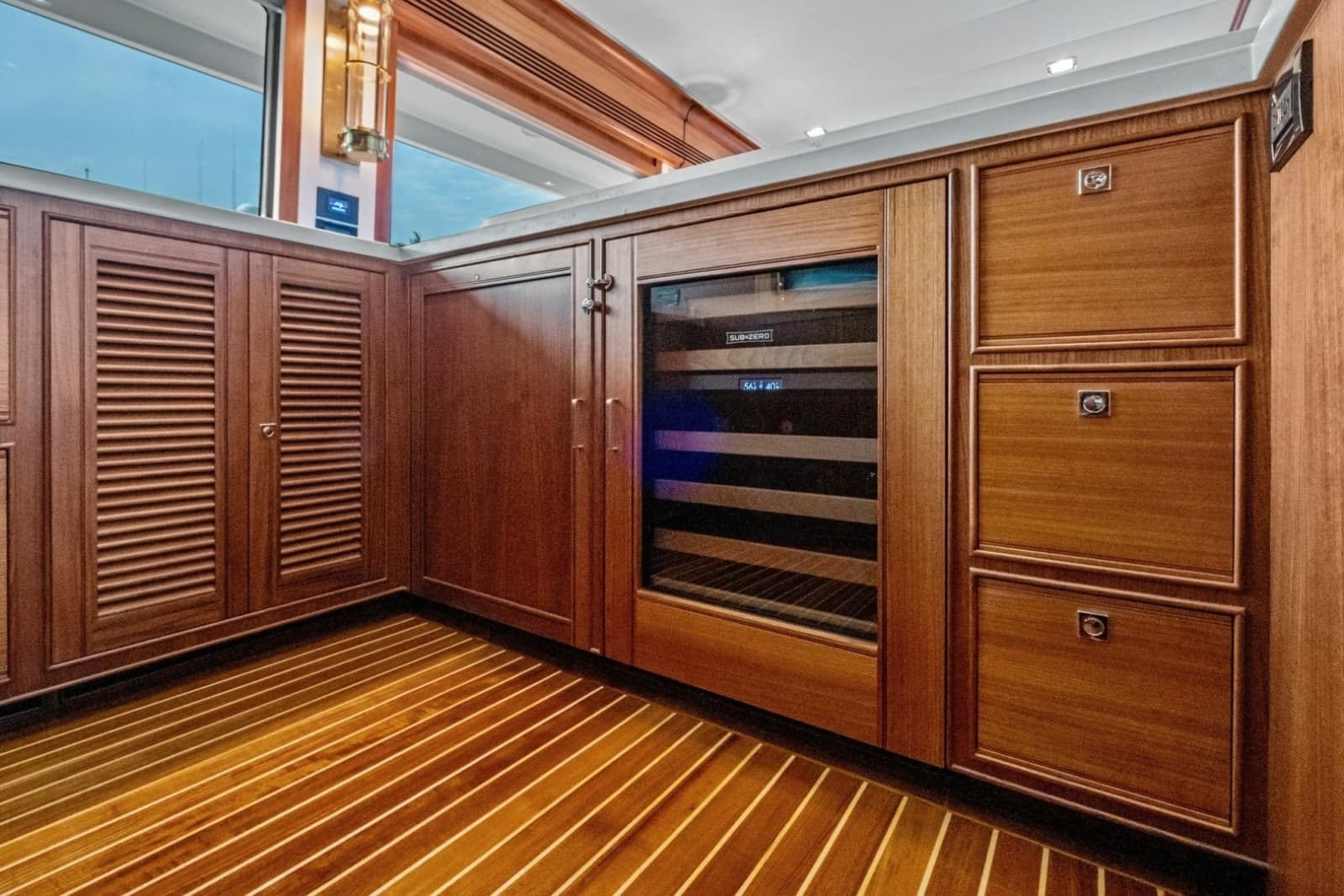 2024 Marlow 90V - Photo 27