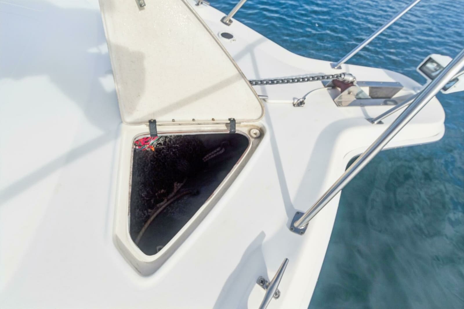 2000 Sea Ray 370 Express Cruiser - Photo 64