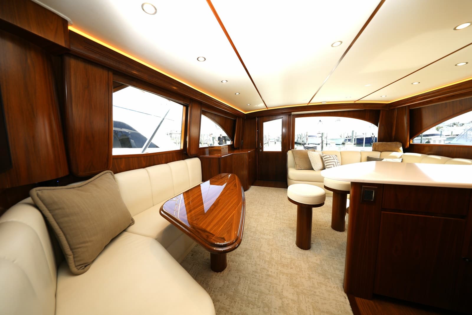 2023 Viking 54 Convertible - Photo 4