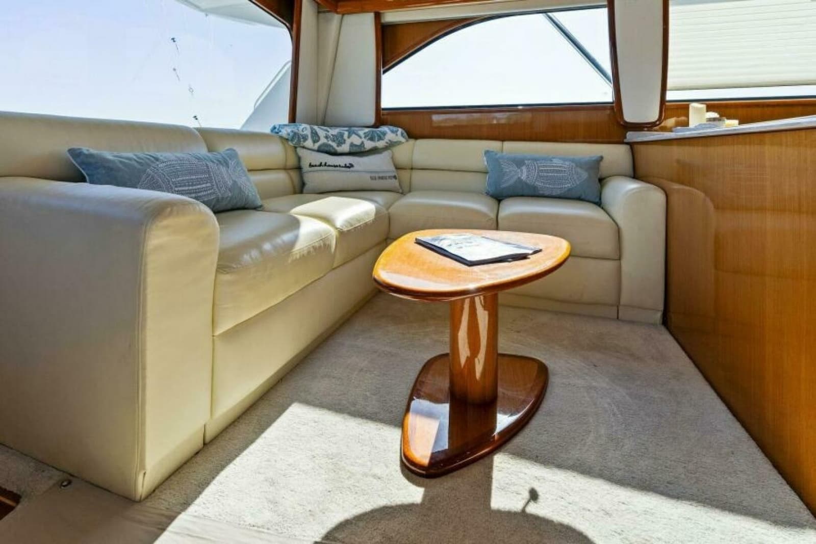 2003 Viking 48 Convertible - Photo 22