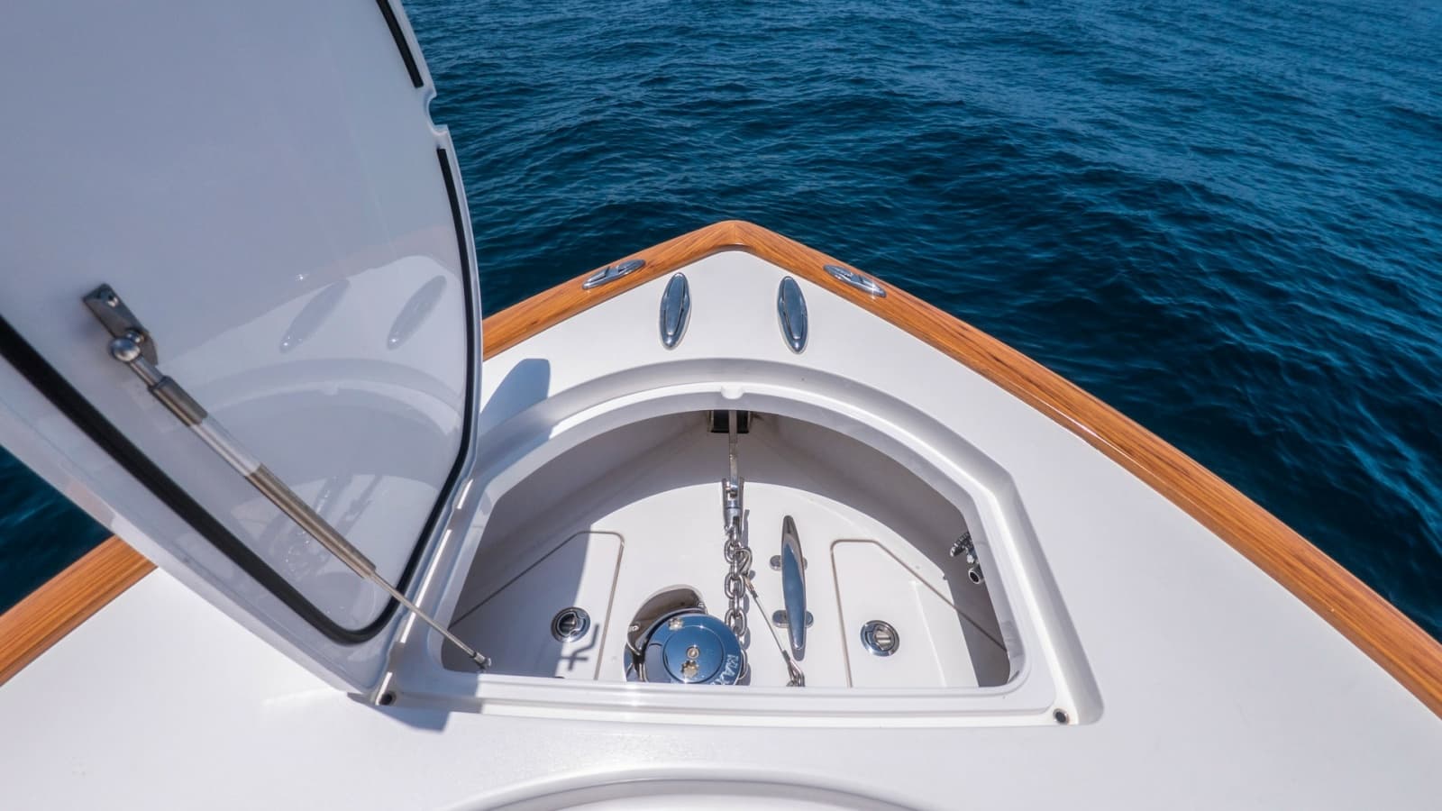 2022 Valhalla Boatworks V-37 - Photo 18