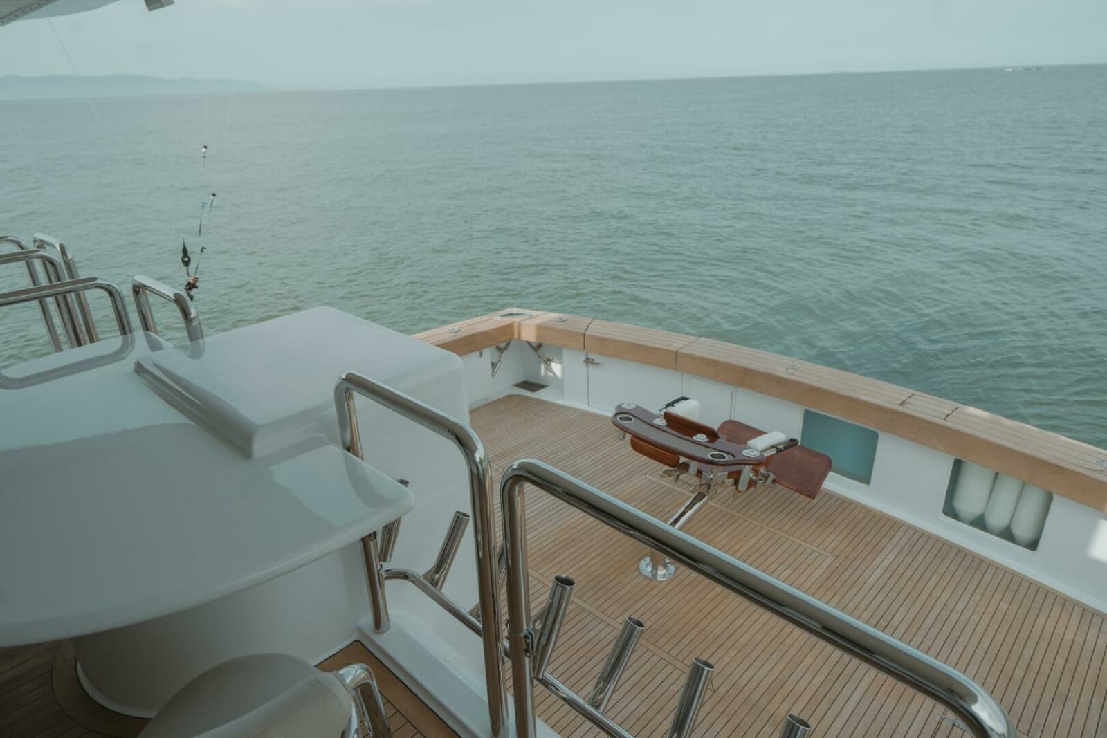 1996 Oceanfast 87 Enclosed Bridge Sportfish - Photo 27