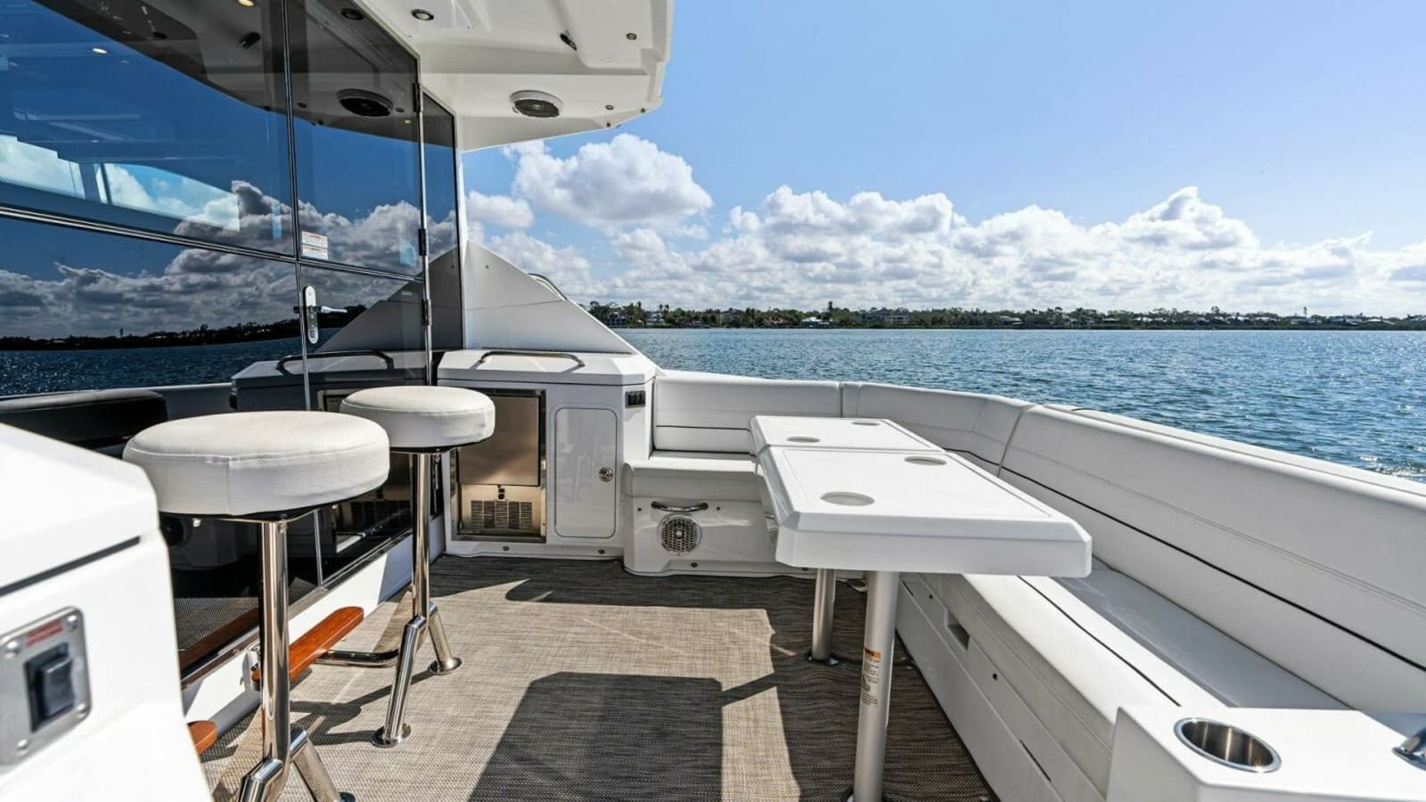 2019 Cruisers Yachts 45 Cantius - Photo 53