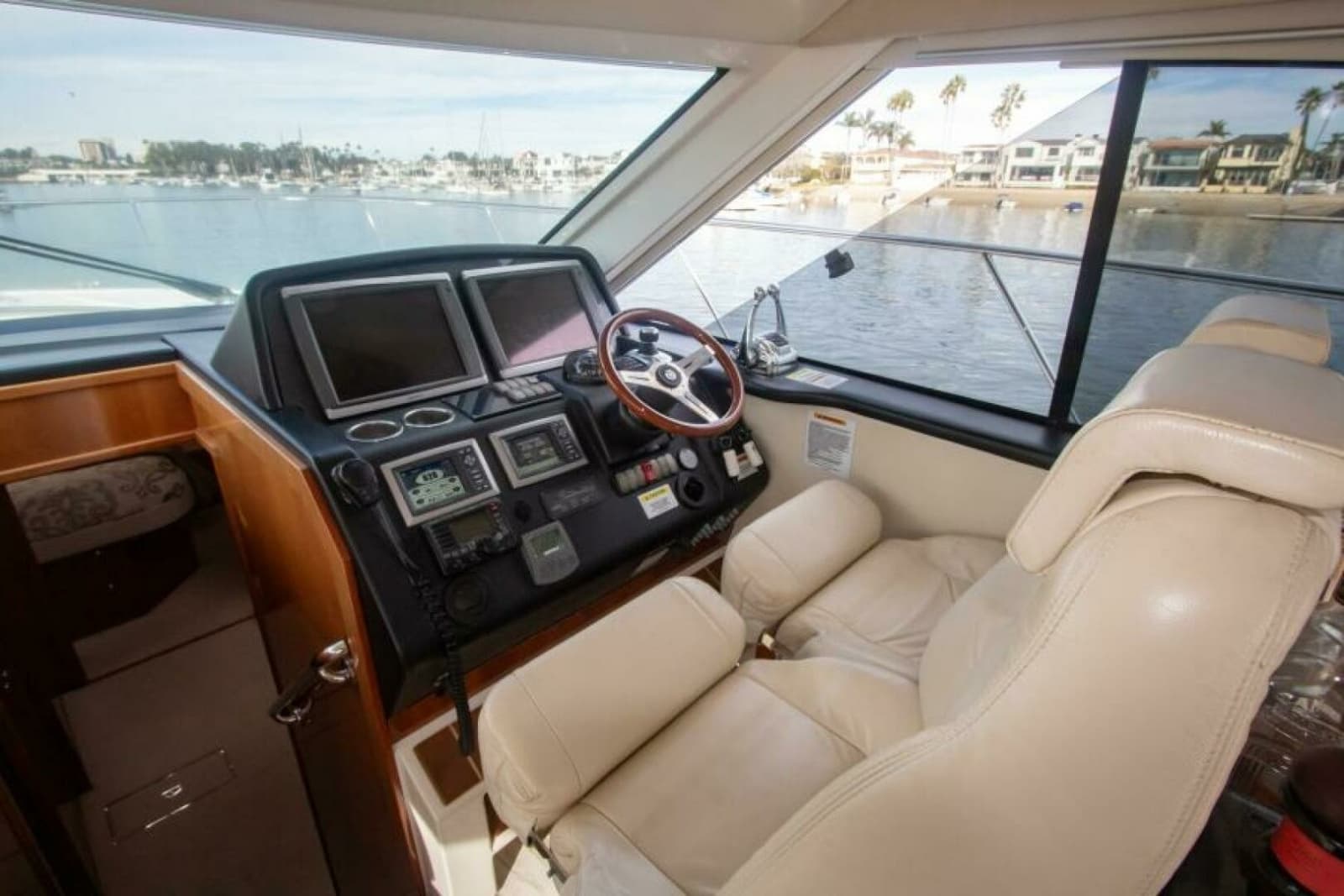 2012 Riviera 50 Sport Yacht - Photo 2