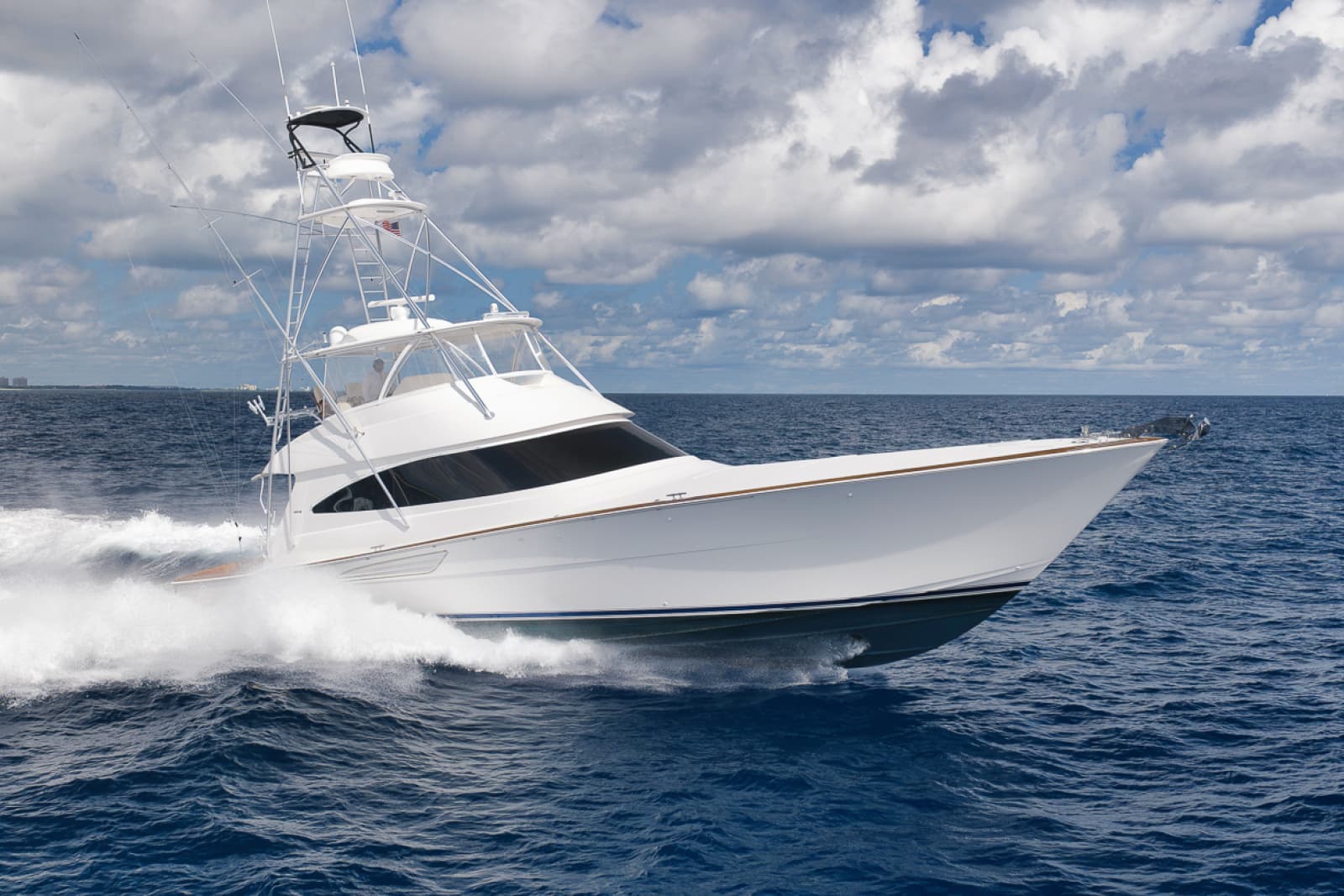 2020 Viking 68 Convertible - Photo 71