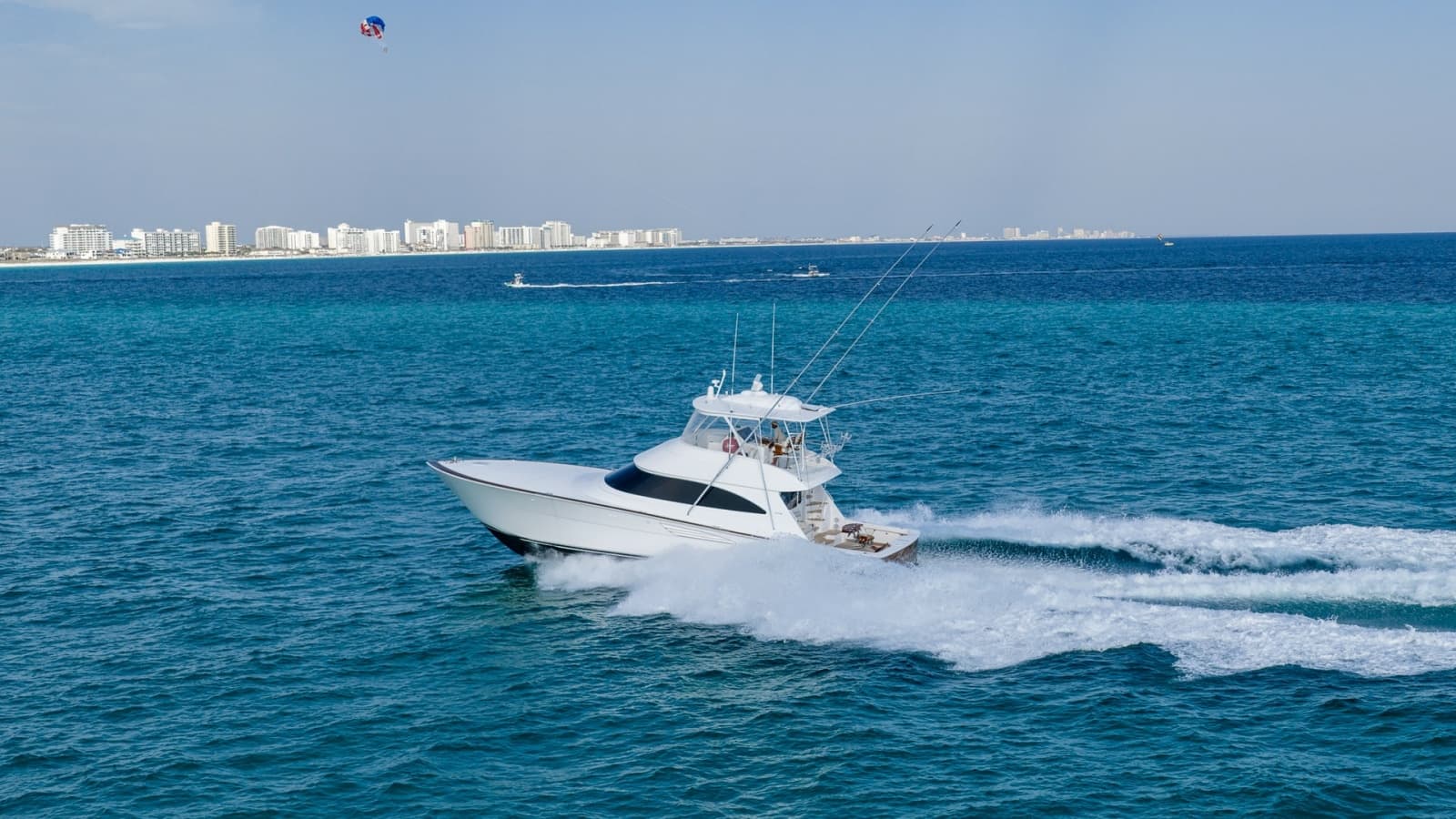 2025 Viking 58 Convertible - Photo 34