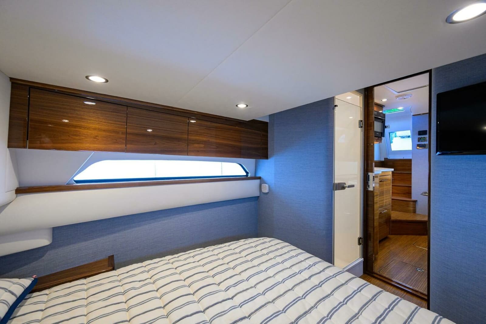 2024 Valhalla Boatworks V-55 - Photo 8