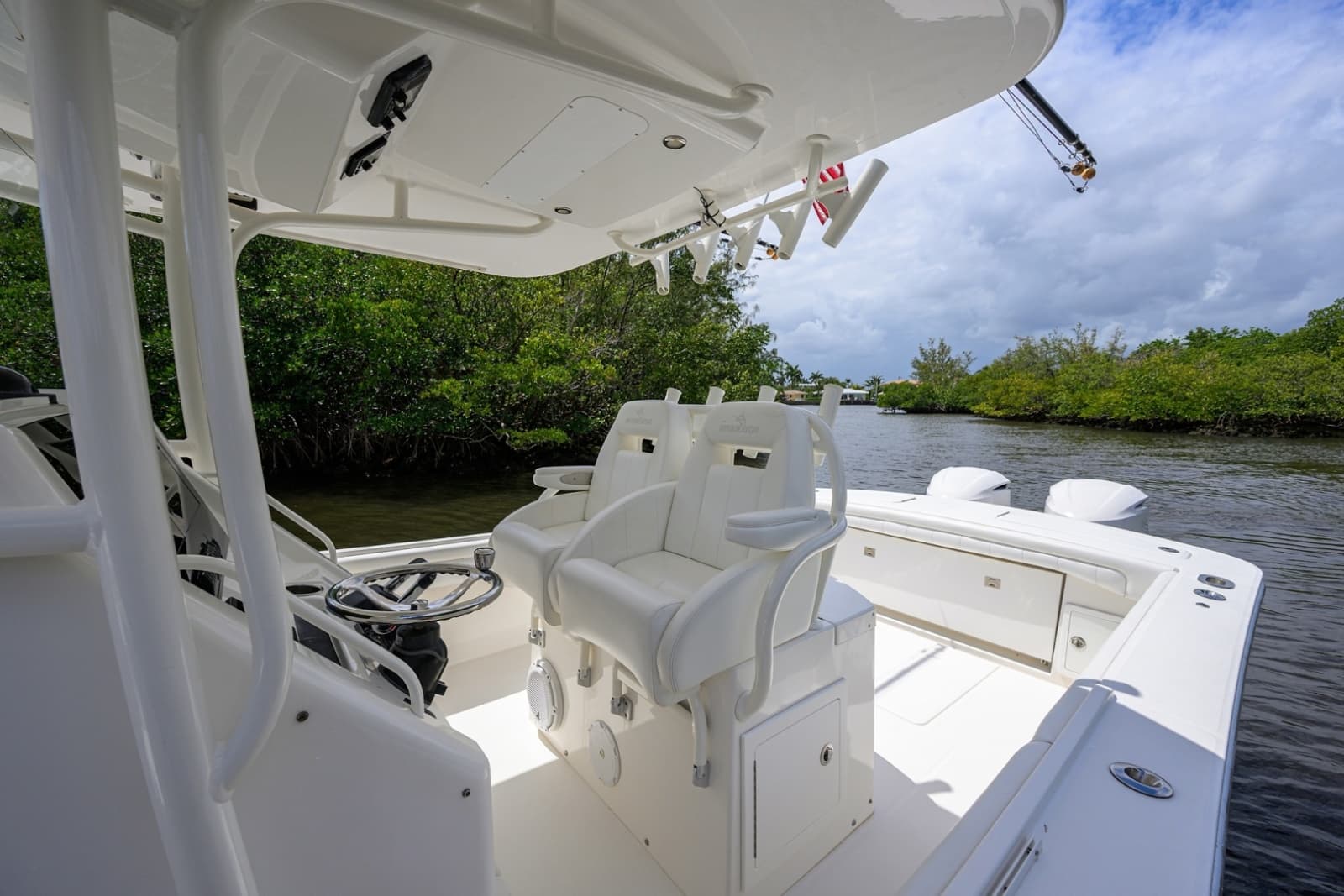 2019 Regulator 31 Center Console - Photo 31