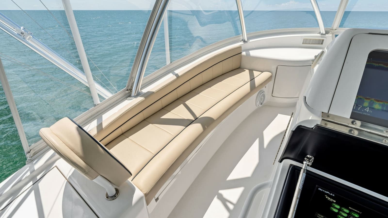 2024 Viking 68 Convertible - Photo 49