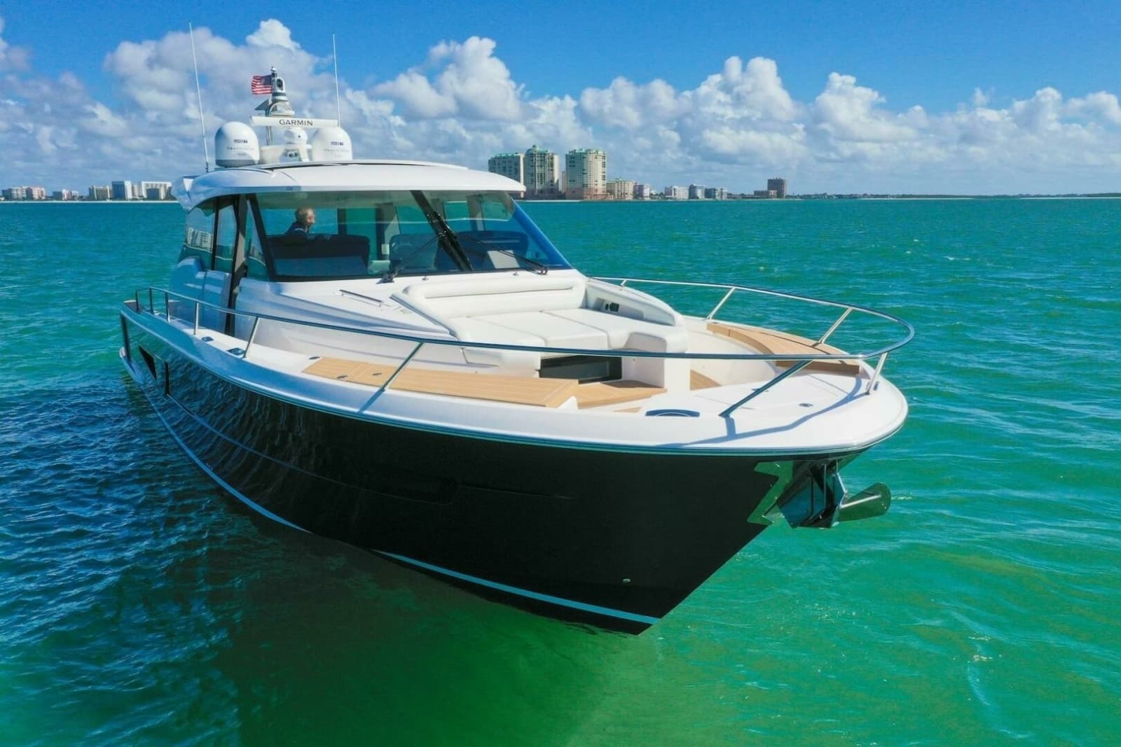 2023 Tiara Yachts EX 60 - Photo 9