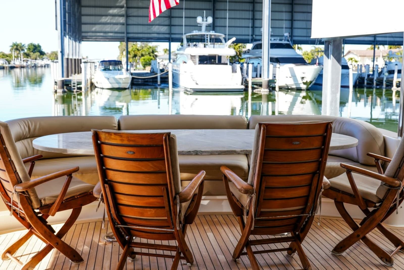 2001 Lazzara Yachts 94 Motor Yacht - Photo 111