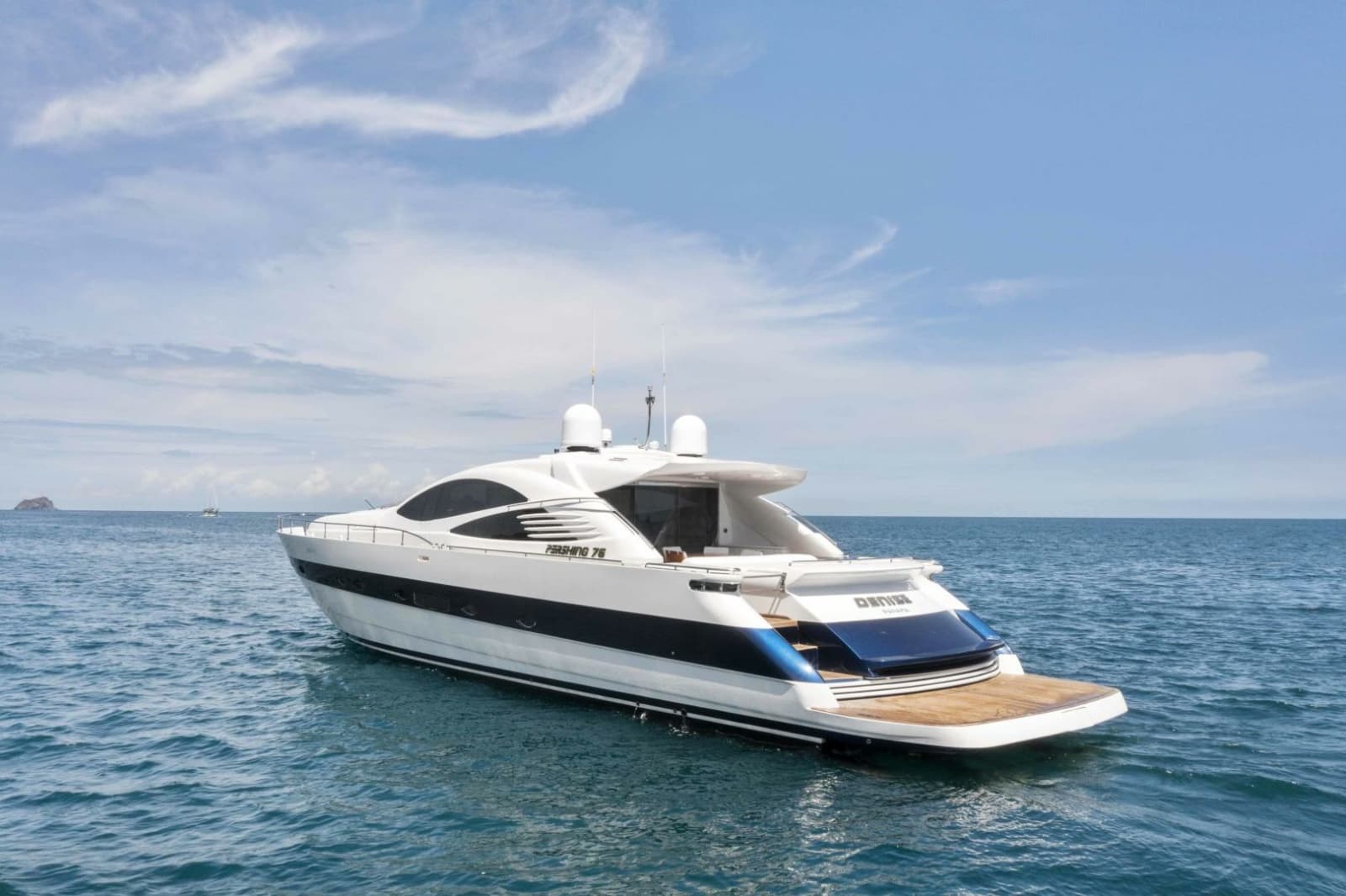 2005 Pershing 76 Motor Yacht - Photo 55