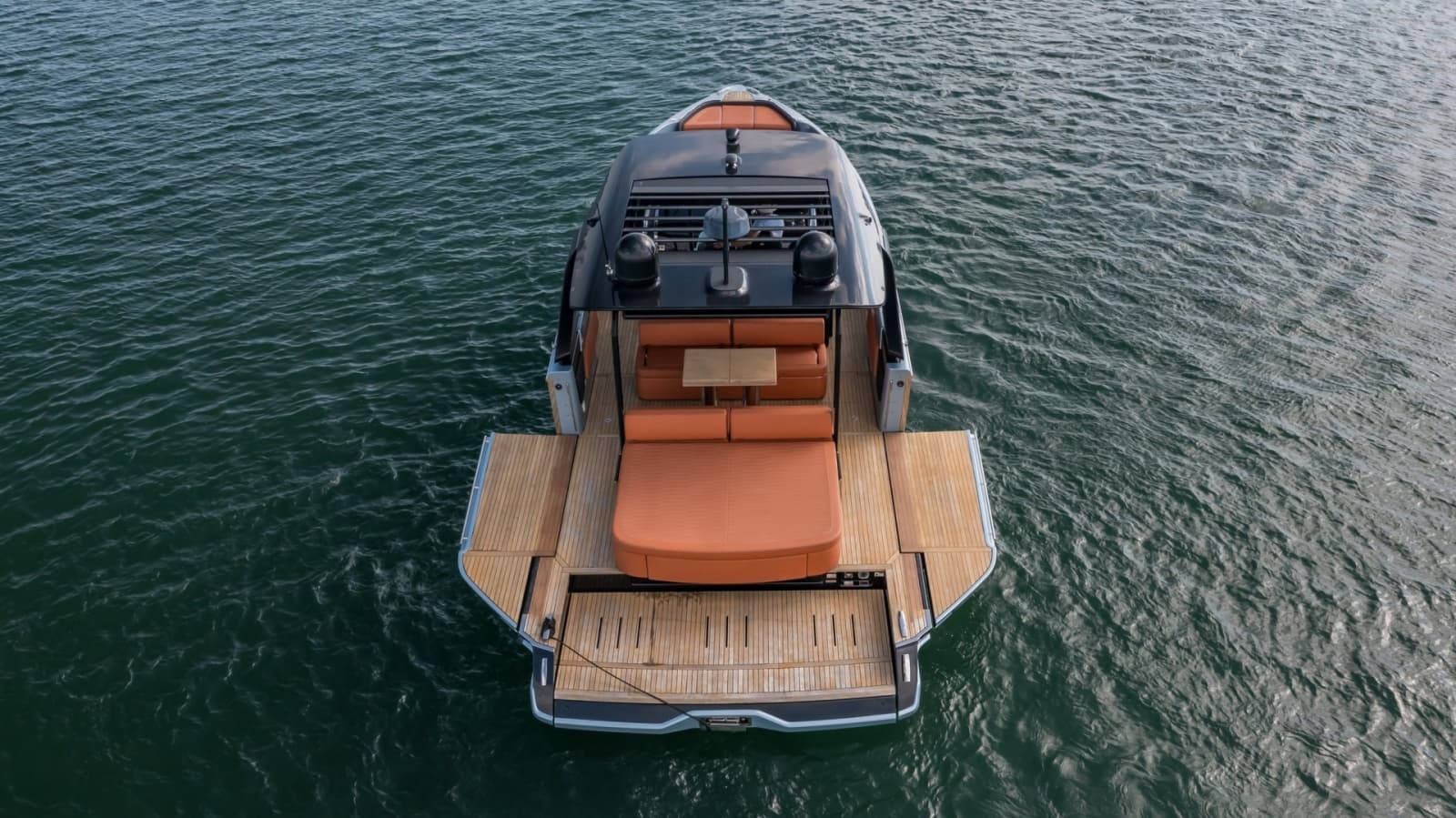 2022 Cranchi A46 Luxury Tender - Photo 2