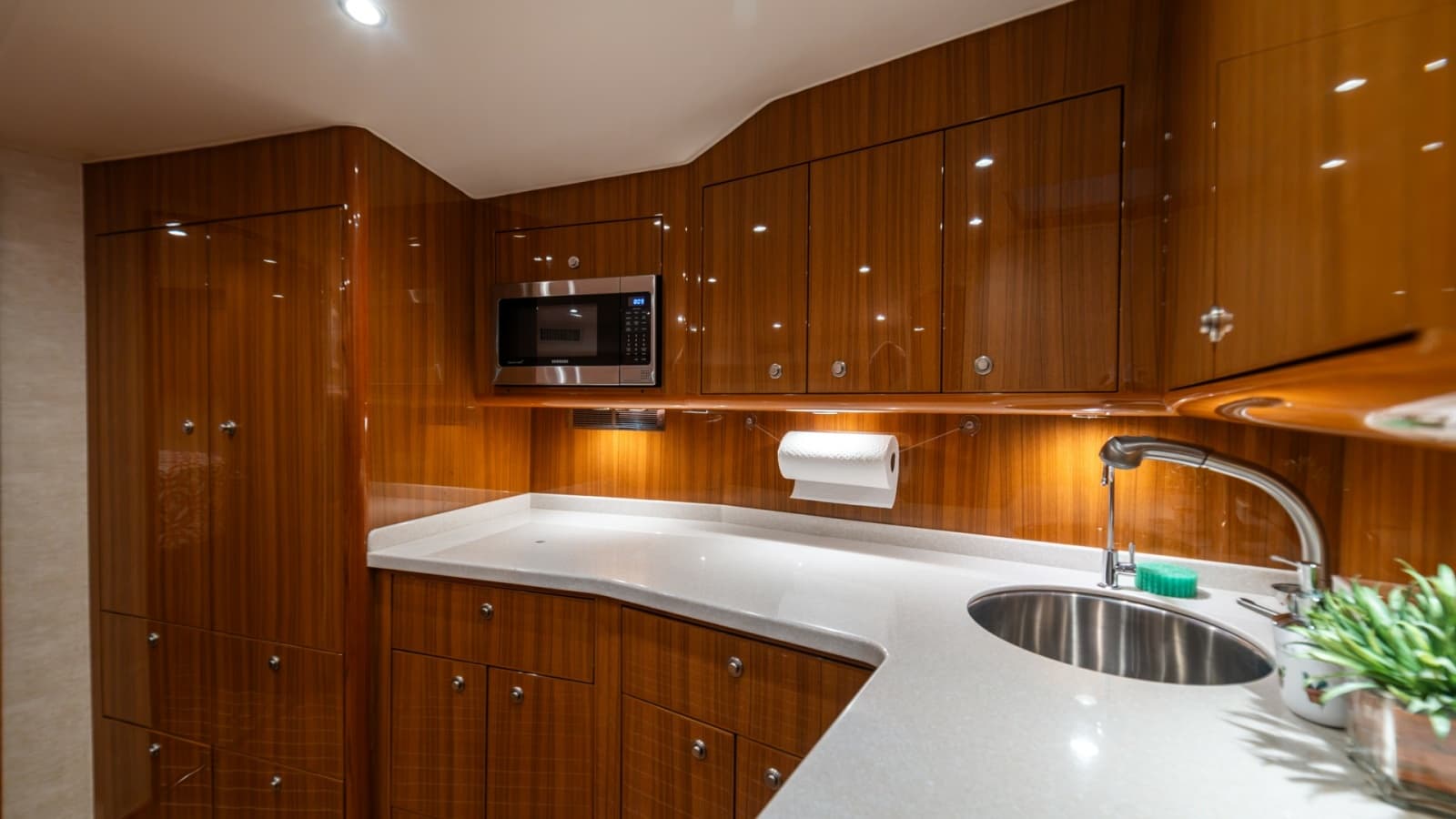 2020 Viking 46 BF - Photo 2