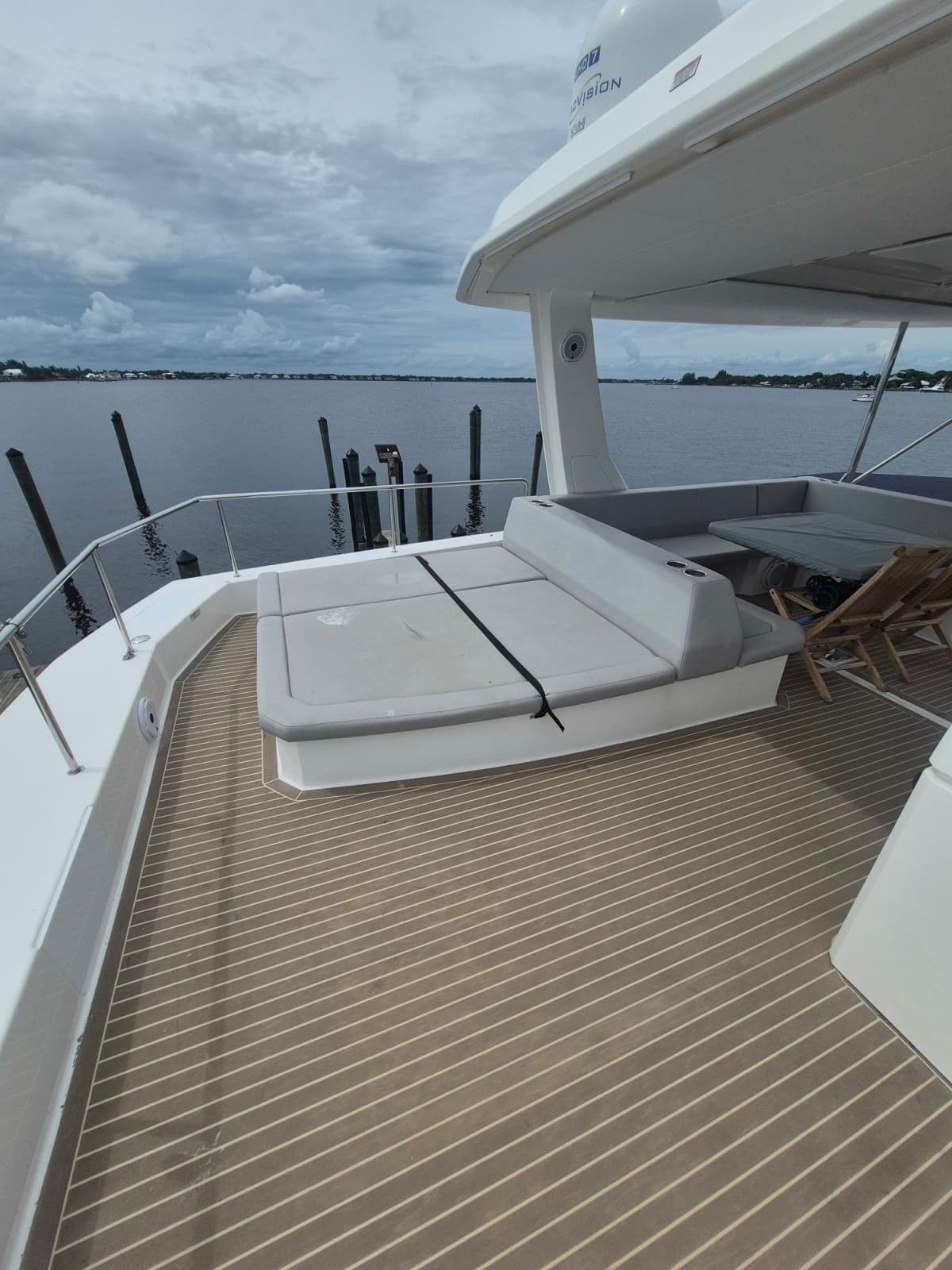 2023 Leopard 53 Powercat - Photo 6