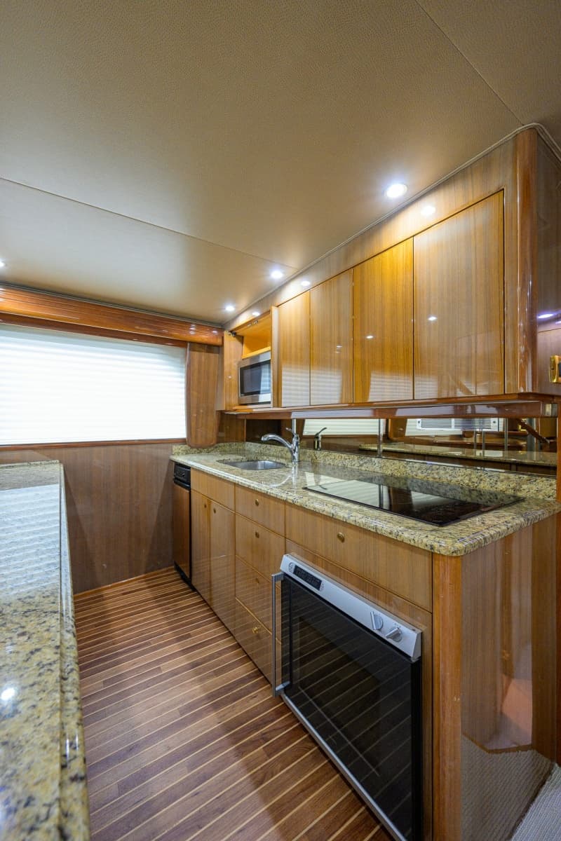 2006 Viking 68 Enclosed Bridge - Photo 6