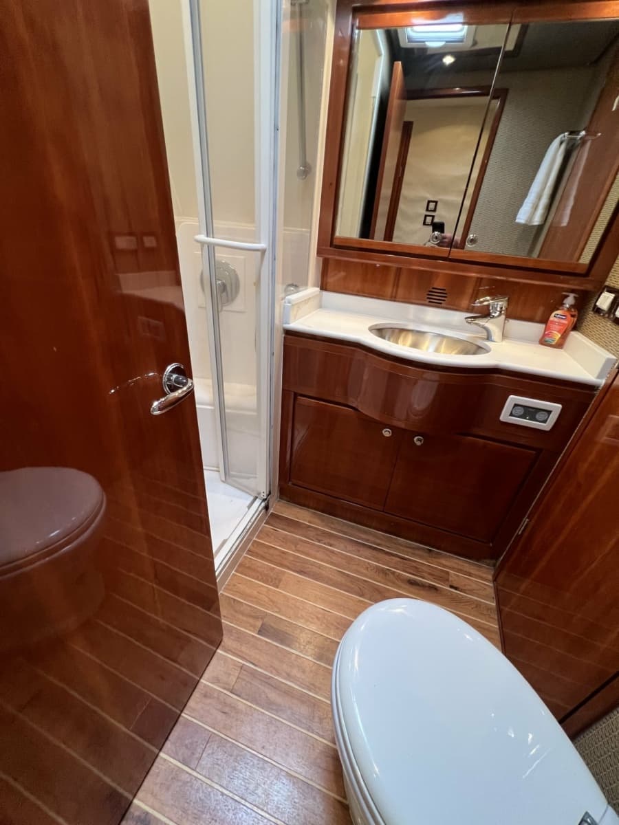2007 Bertram 57 Convertible - Photo 32