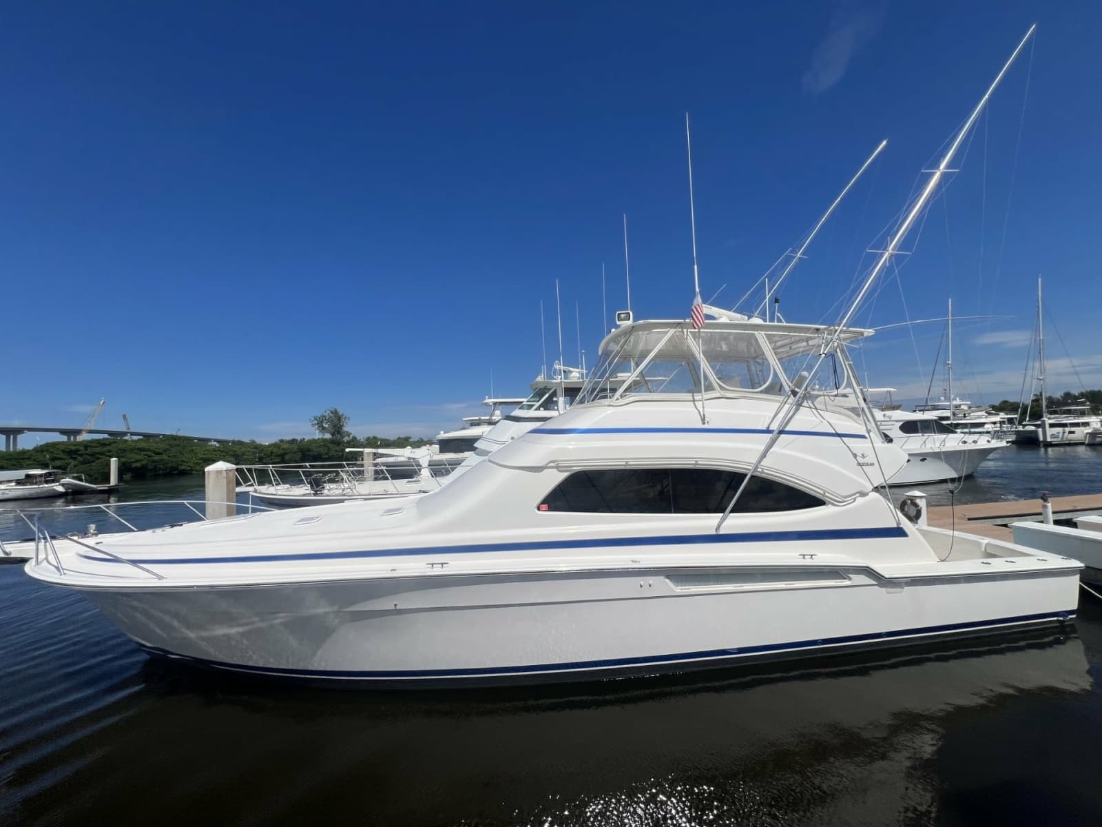 2007 Bertram 57 Convertible - Photo 2