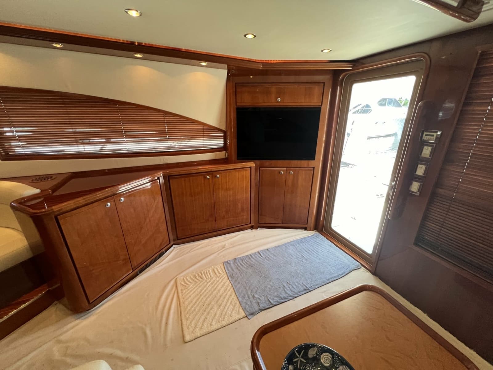 2007 Bertram 57 Convertible - Photo 20