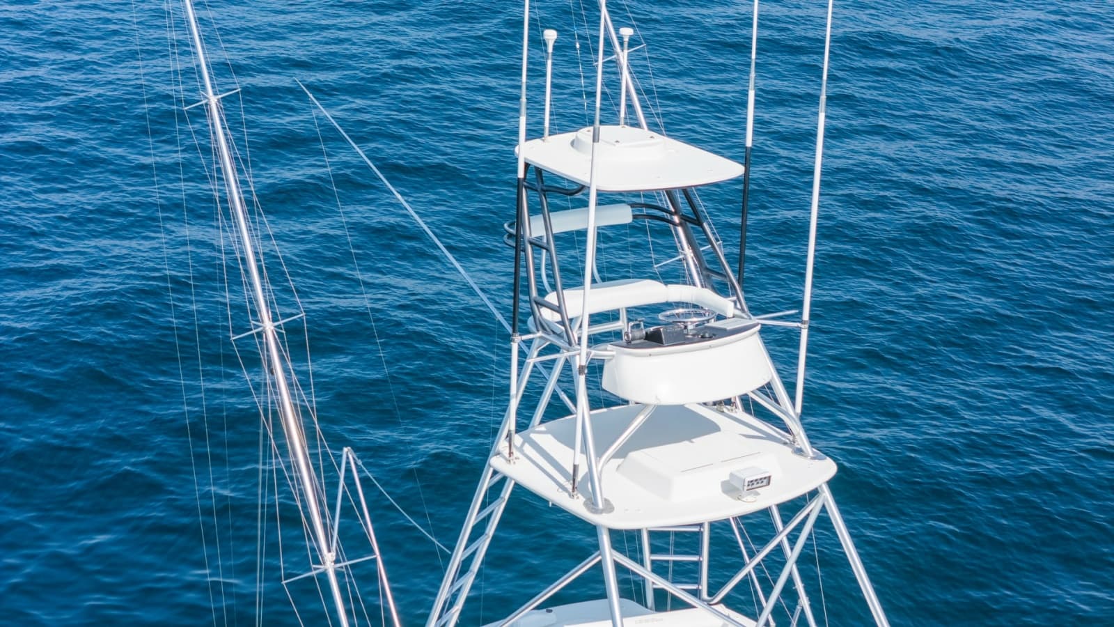 2009 Viking 50 Convertible - Photo 5