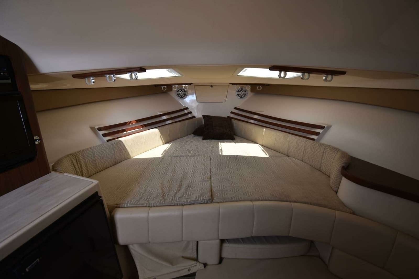 2016 Grady-White 330 Express - Photo 5