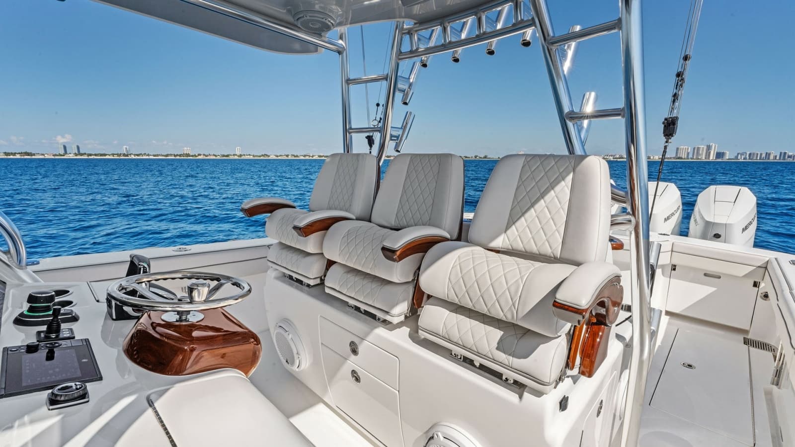 2025 Valhalla Boatworks V-41 - Photo 13