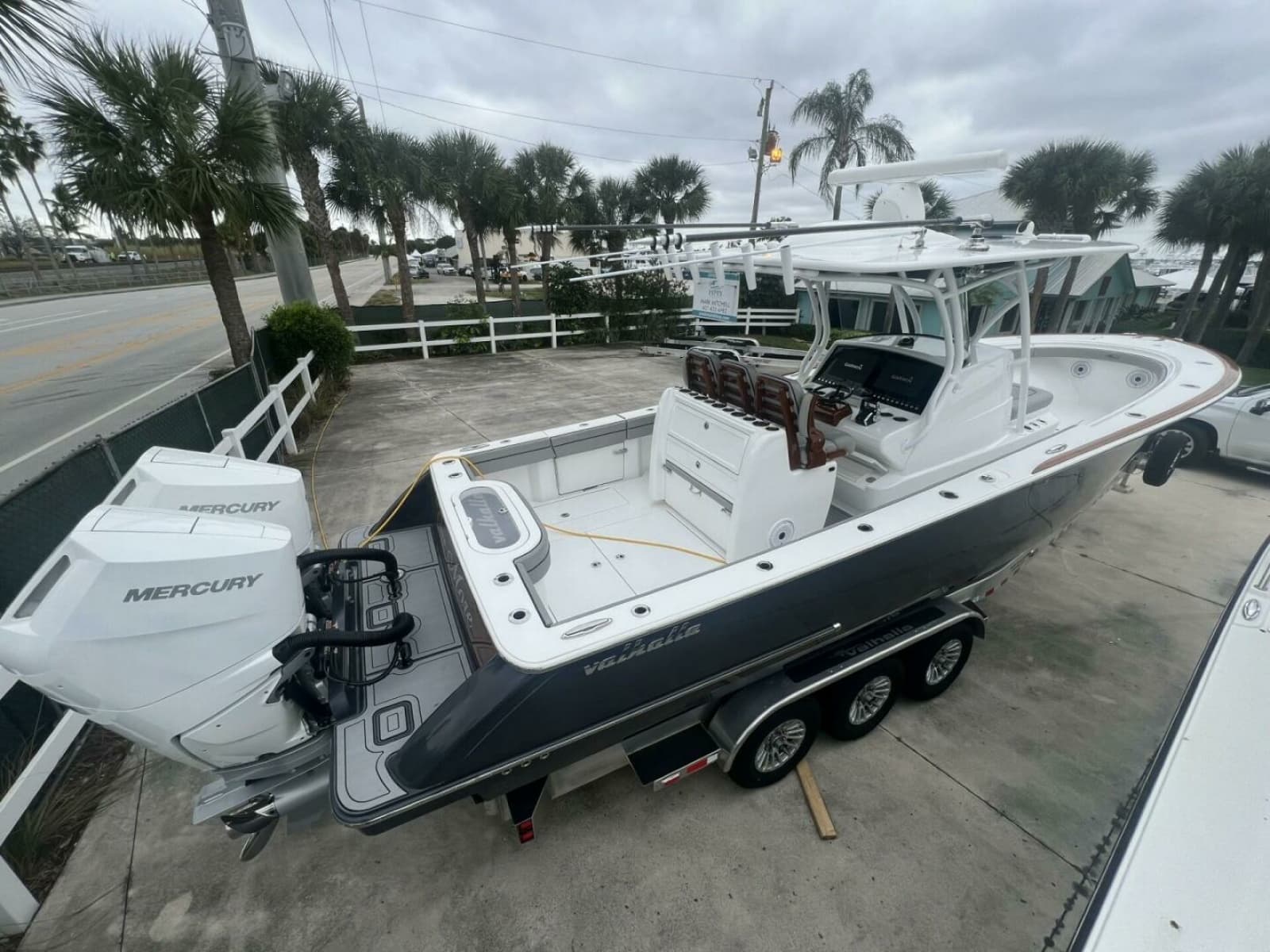 2023 Valhalla Boatworks V-33 - Photo 7
