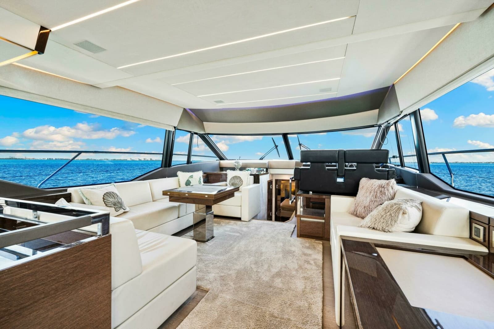2019 Prestige 630 Flybridge - Photo 35