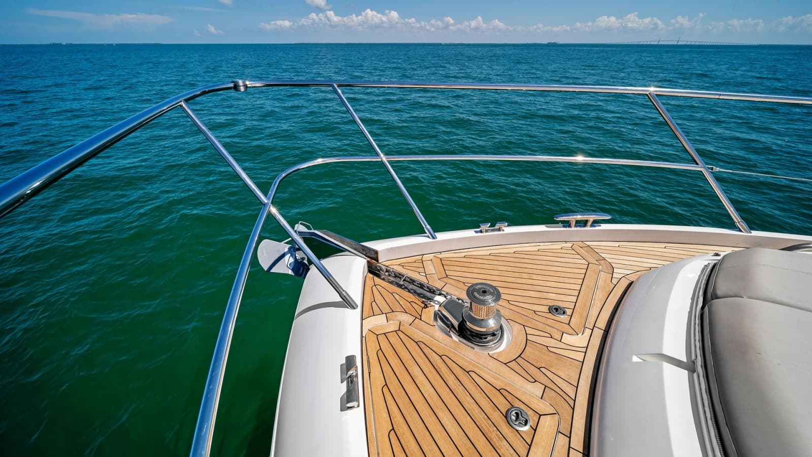 2019 Princess V65 - Photo 52