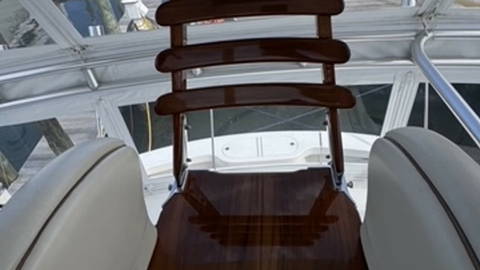 2021 Viking 48 Convertible - Photo 53