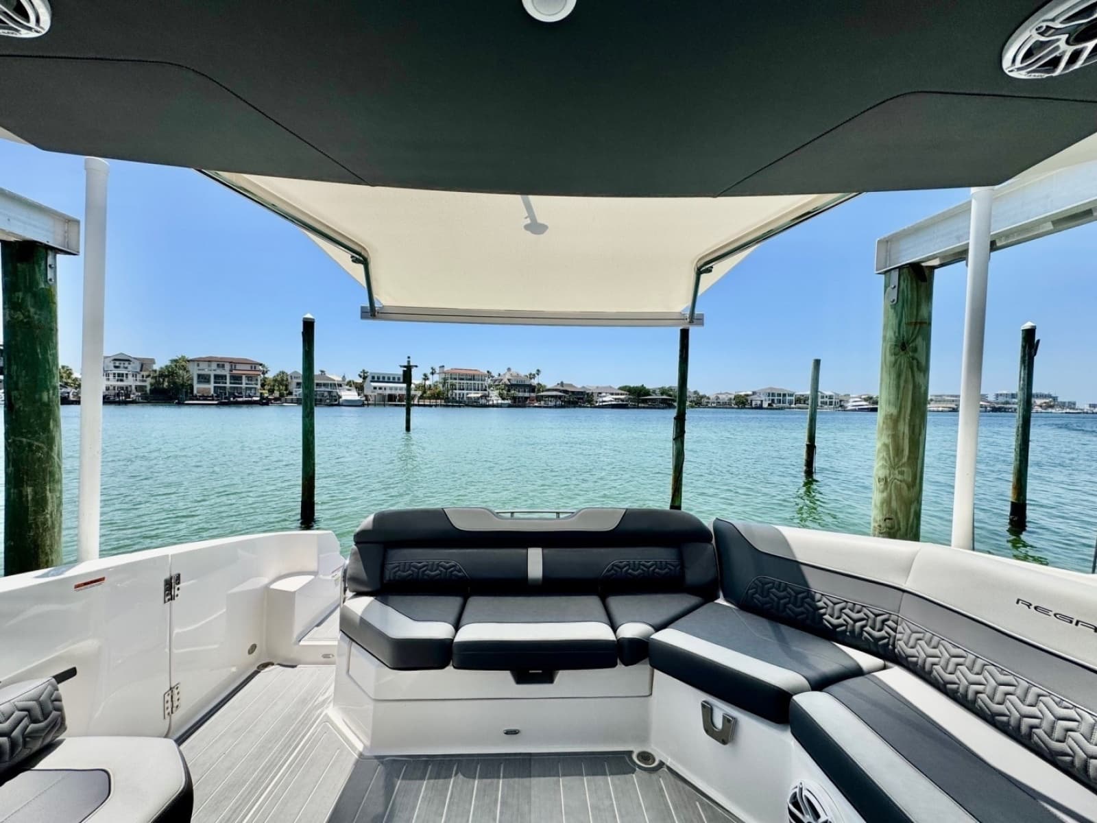 2025 Regal LS36 - Photo 17