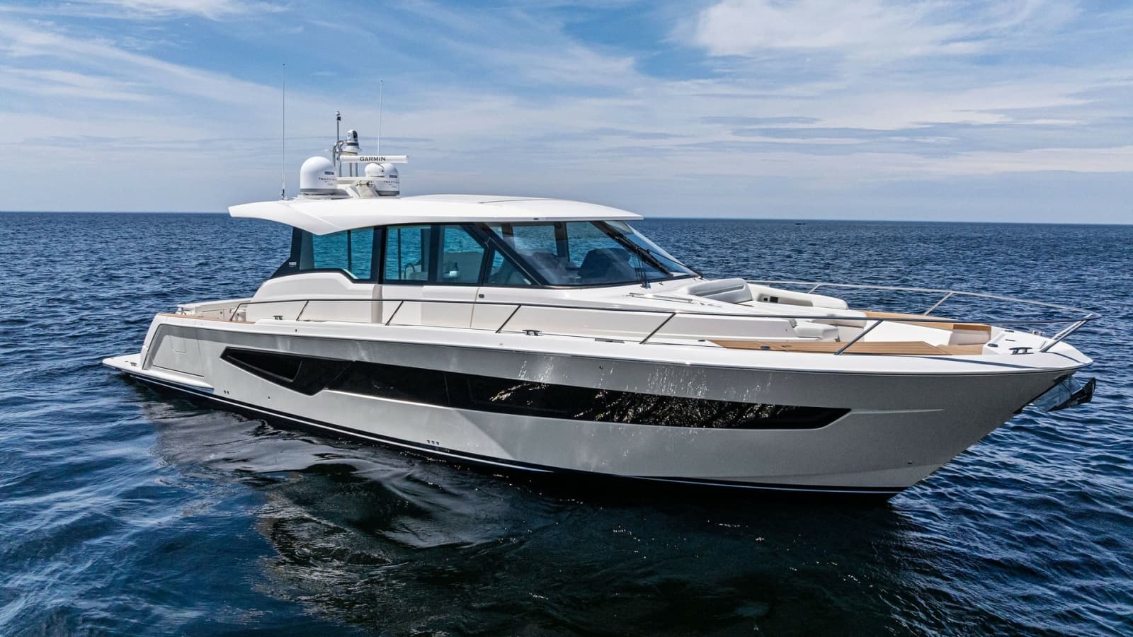2025 Tiara Yachts EX 60 - Photo 7