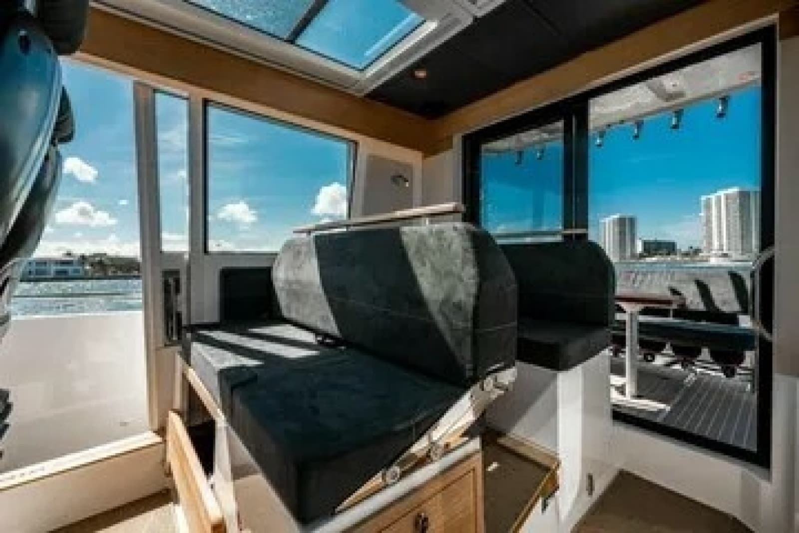 2023 Nimbus C11 - Photo 14