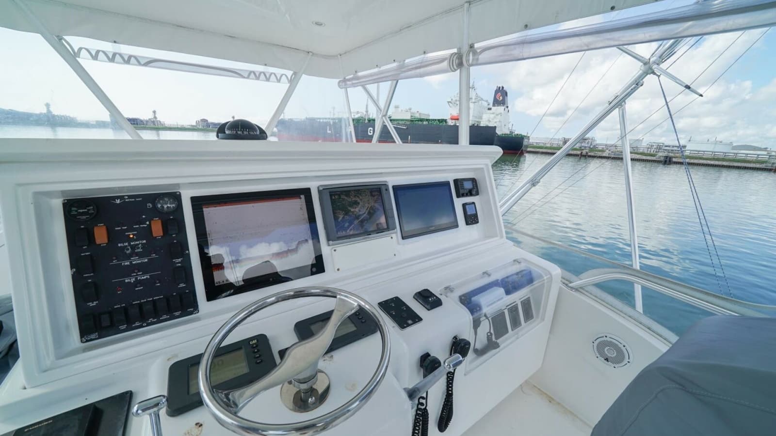 2007 Bertram 51 Convertible - Photo 5