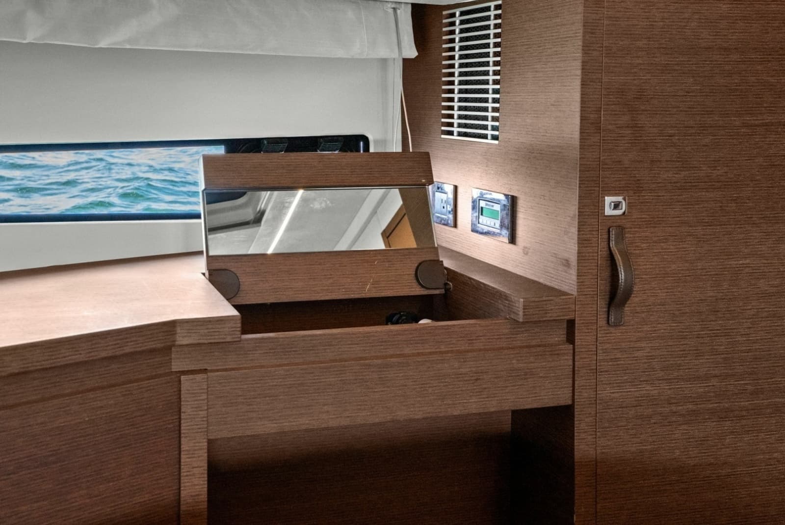 2020 Prestige 460 Flybridge - Photo 58