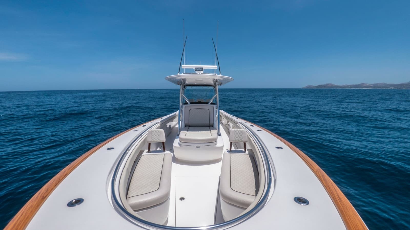 2022 Valhalla Boatworks V-37 - Photo 11