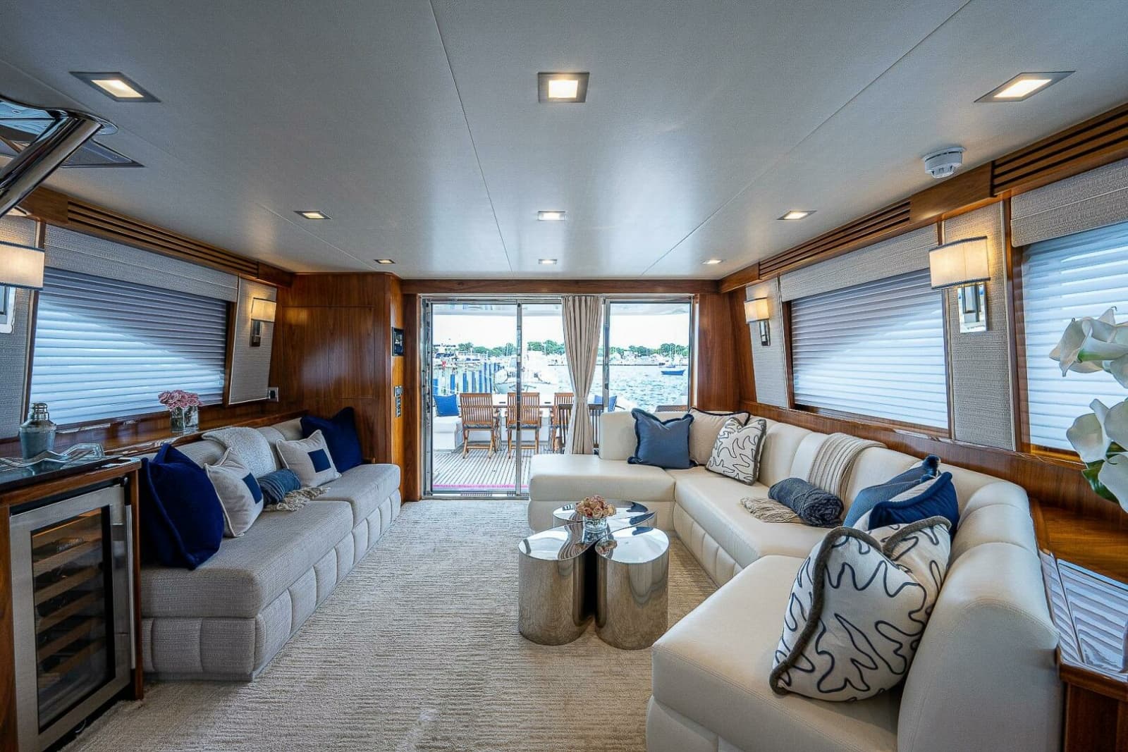 2017 Viking 75 Motoryacht - Photo 4